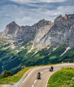 About Us: Welcome to Dogra Holidays, Your Gateway to Unforgettable Journey