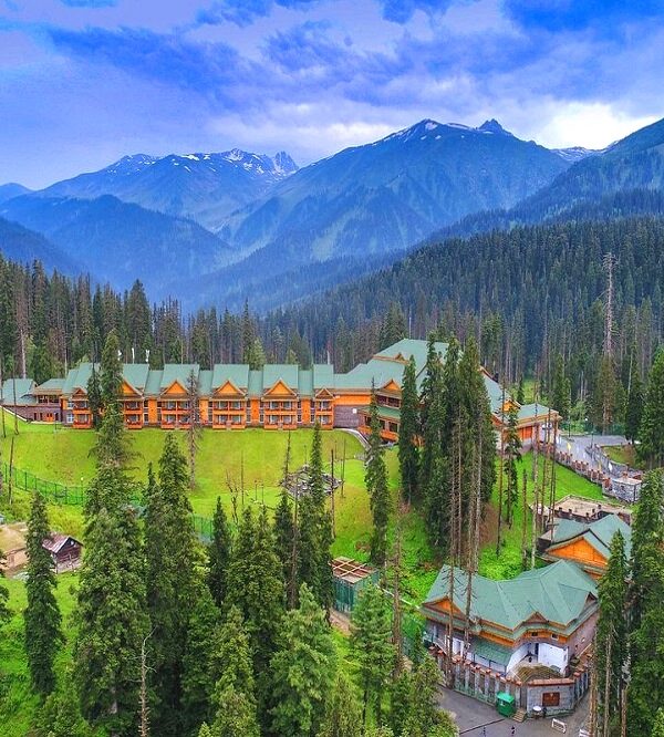 Luxury Travel to kashmir