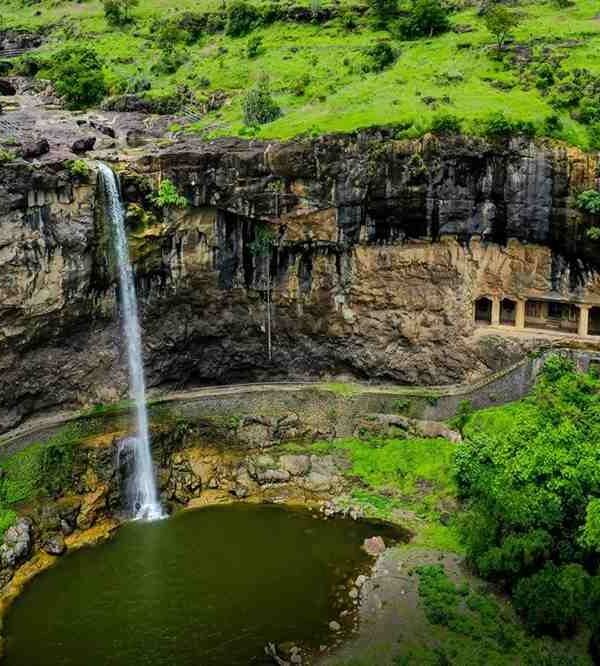 Heritage tour in India exploring historic forts, royal palaces, ancient temples and cultural landmarks with Dogra Holidays.