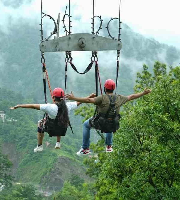 The Giant Swing adventure activity offers an exciting outdoor experience for thrill-seeking travellers.