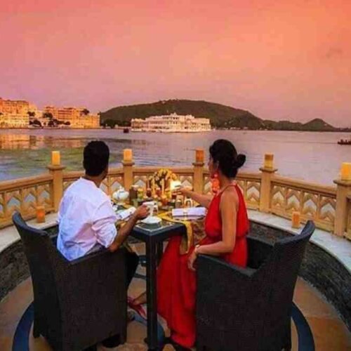 Rajasthan honeymoon tour package by Dogra Holidays featuring romantic palaces, heritage cities and memorable couple experiences.