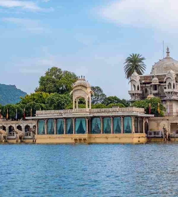 Jag Mandir Palace on Lake Pichola in Udaipur, a magnificent island palace in Rajasthan.