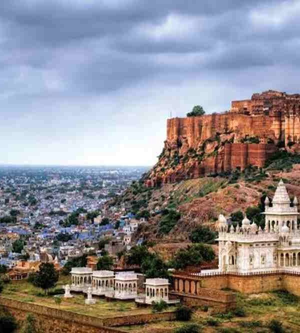 Mehrangarh Fort Jodhpur, majestic hilltop fortress overlooking the famous Blue City of Rajasthan.